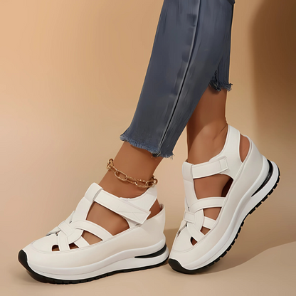 Bequeme Sandalen mit atmungsaktiver Sohle