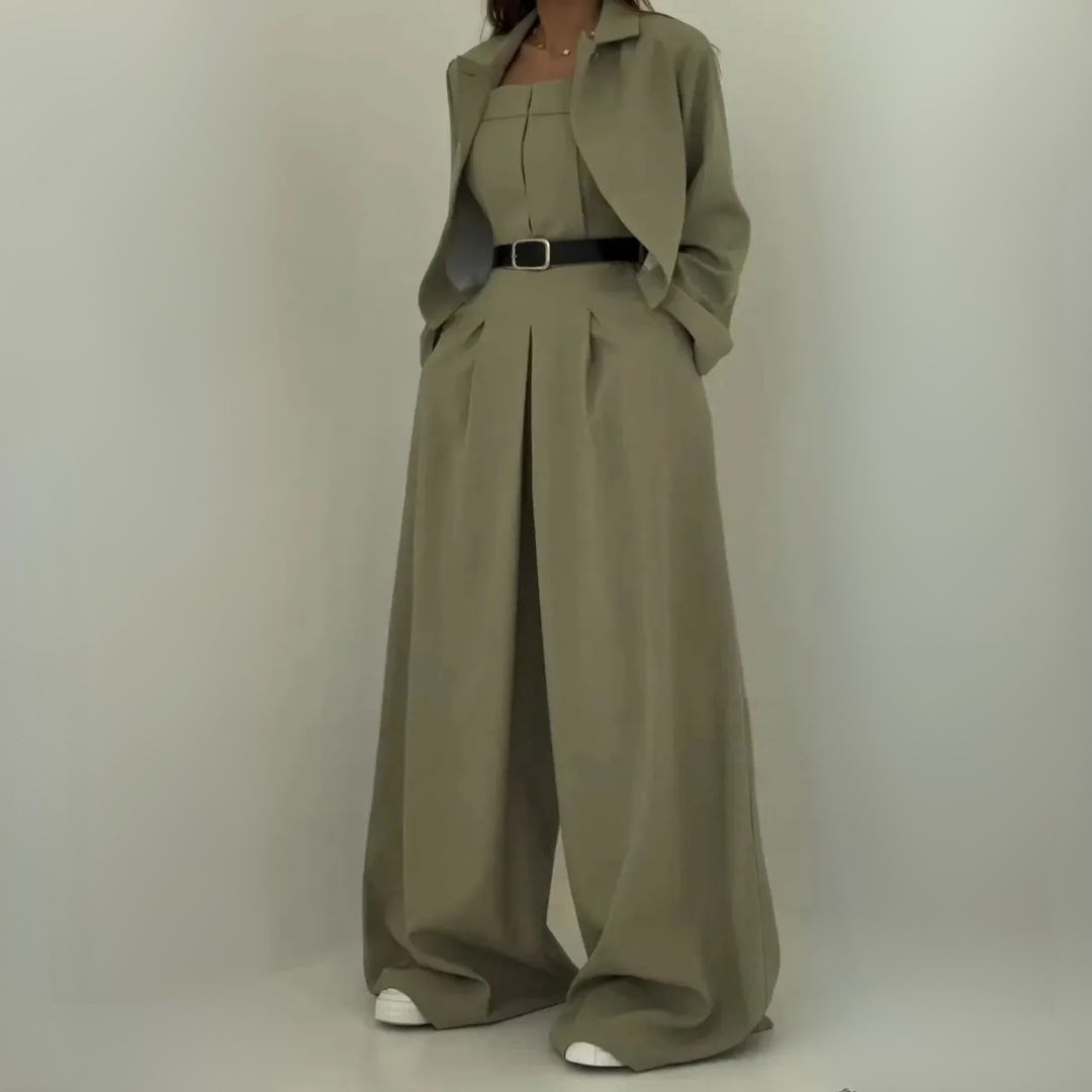 Set Frau Bustier + Jacke