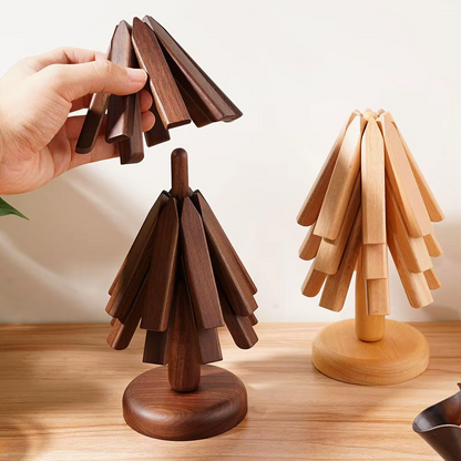 Holzuntersetzer in Baumform