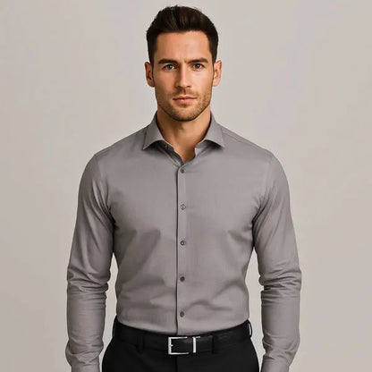 Elegantes, eng anliegendes Hemd