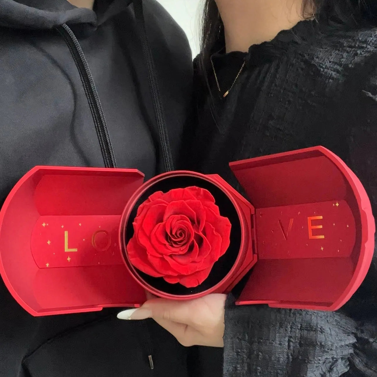 Geschenkset Ewige Rose & Gravierte Halskette