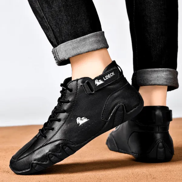 Orthopädischer Lederschuh