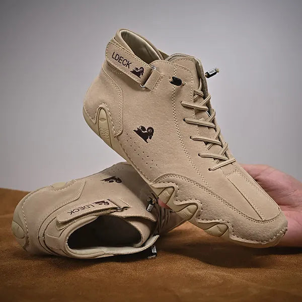 Orthopädischer Lederschuh