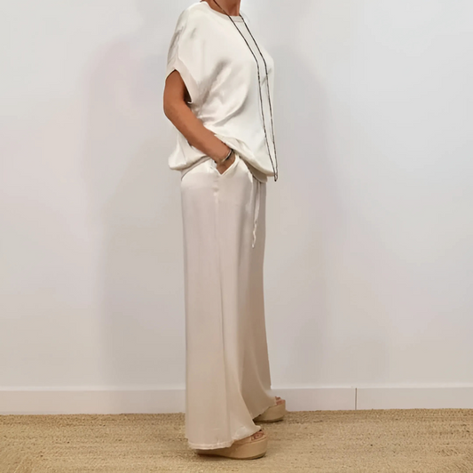 Elegante set da donna in raso