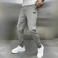 Grigio chiaro