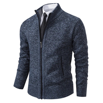 Confortevole e caldo maglione lavorato a maglia - KnitWear