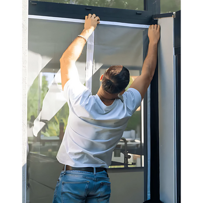 Tenda per porta con schermo magnetico