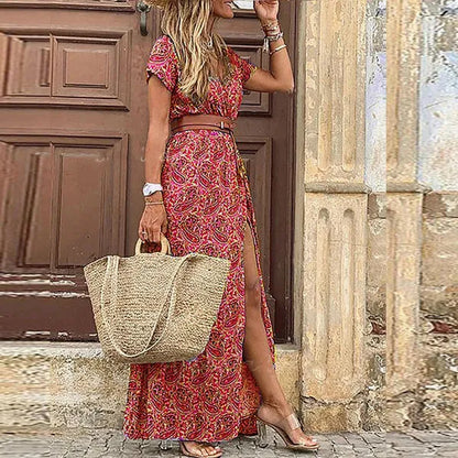 Maxi abito con spacco floreale